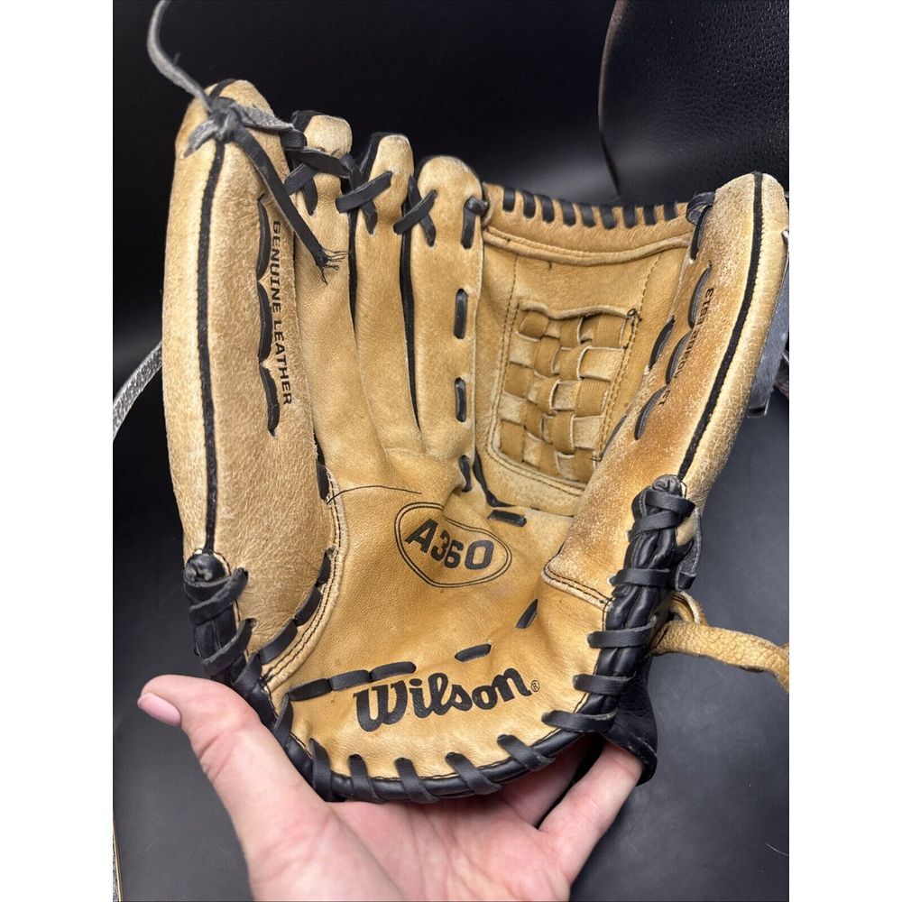 Wilson A360 13" Softball Baseball Glove Mitt Left Hand Throw LhT Brown Black